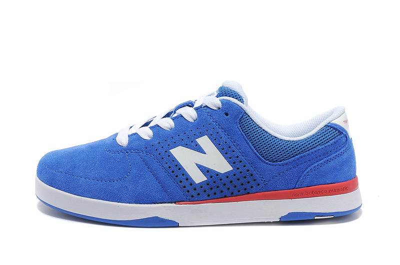 Chaussure New Balance Cuir 479 Basse Pour Homme en Bleu